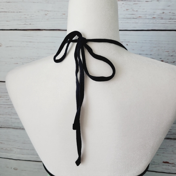 Forever21 Cactus Halter Crop Top - Picture 5 of 8